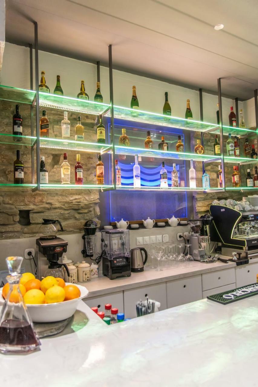 Byzantio City Hotel Тинос Экстерьер фото